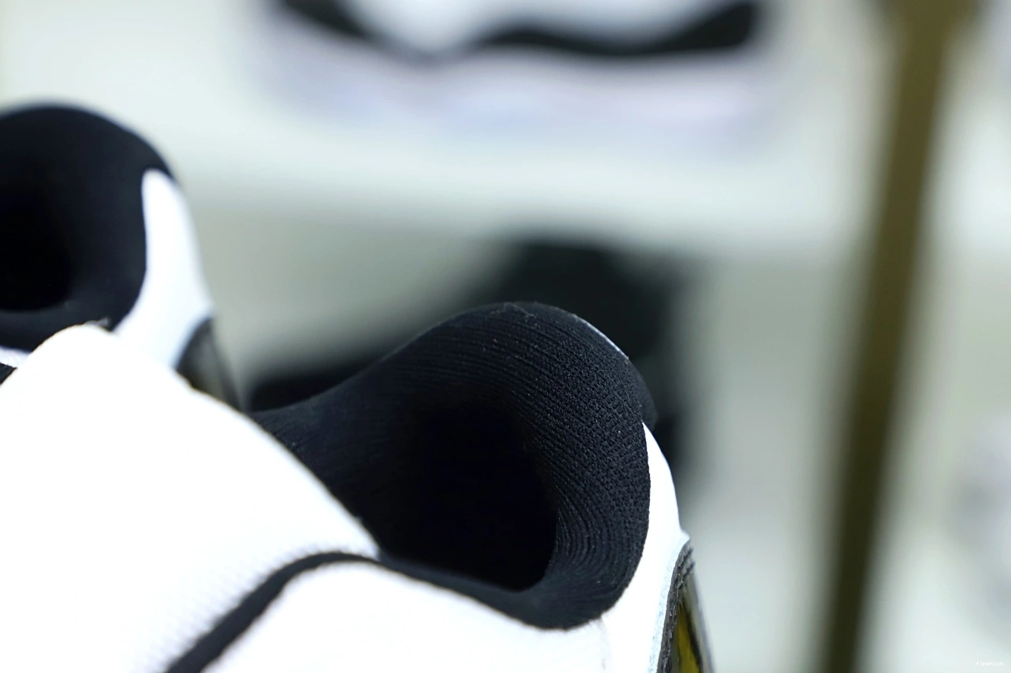 AIR JORDAN 11 LOW RETRO CONCORD 0721
